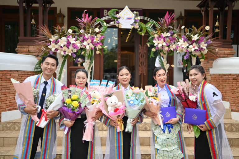 รวมภาพความประทับใจพิธีประสาทอนุปริญญาบัตร แก่ผู้สำเร็จการศึกษาวิทยาลัยชุนชนน่าน ประจำปีการศึกษา 2565 – 2567