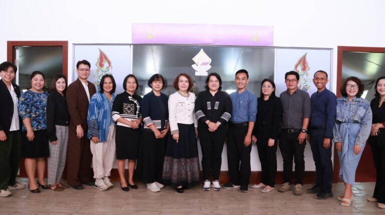 วิทยาลัยชุมชนน่าน จัดกิจกรรมวิพากษ์หลักสูตรประกาศนียบัตร ภายใต้โครงการพัฒนาหลักสูตรประกาศนียบัตรด้านการท่องเที่ยวและด้านเกษตรสิ่งแวดล้อม